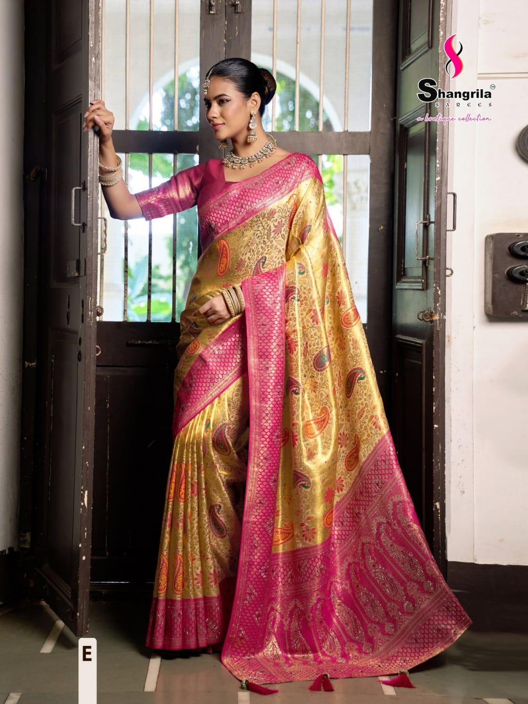 Kadak saree