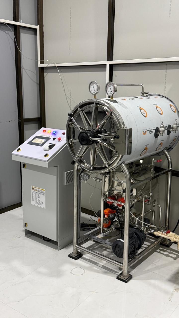 Steam Sterilizer 